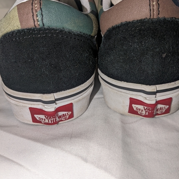 Camo Vans - Picture 3 of 3